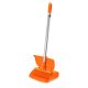 Igeax élelmiszeripari billenős szemetes lapát és seprű 28cm széles, 80cm nyéllel narancssárga 0,5 mm