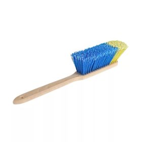 Car wash brush with plastic handle